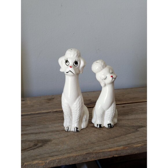 3/25$ Cute White Poodle salt and pepper shakers, Made in Japan - Picture 1 of 8